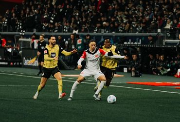 Eintracht Frankfurt vs Dortmund (02:30 – 18/01)