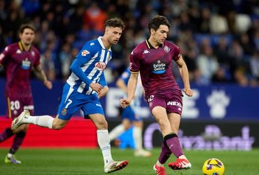 Espanyol vs Real Valladolid (03:00 – 18/01)